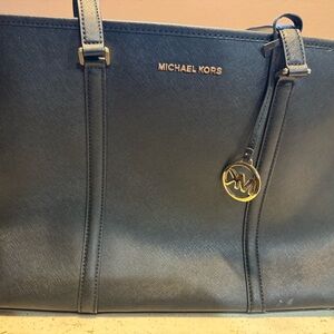 Elegant Black Women's Tote Bag